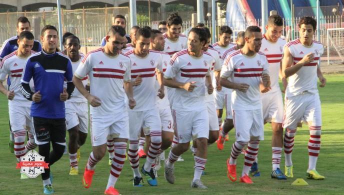 خاص.. الزمالك يرفض بيع حارس مرماه إلى سموحة والطلائع