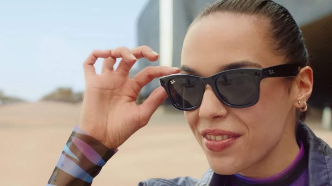 ميتا تضيف ميزة جديدة إلى Ray-Ban Stories نظارة فيسبوك الذكية.. قراءة الرسائل النصية وإرسالها ومزايا أخرى