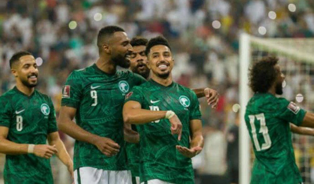 فرحة المنتخب السعودي بعد الفوز على المنتخب الأرجنتيني