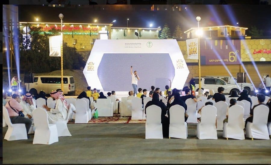 مهرجان العسل الدولي في الباحة يضم أكثر من 120 عارض ولا وجود للعسل المغشوش