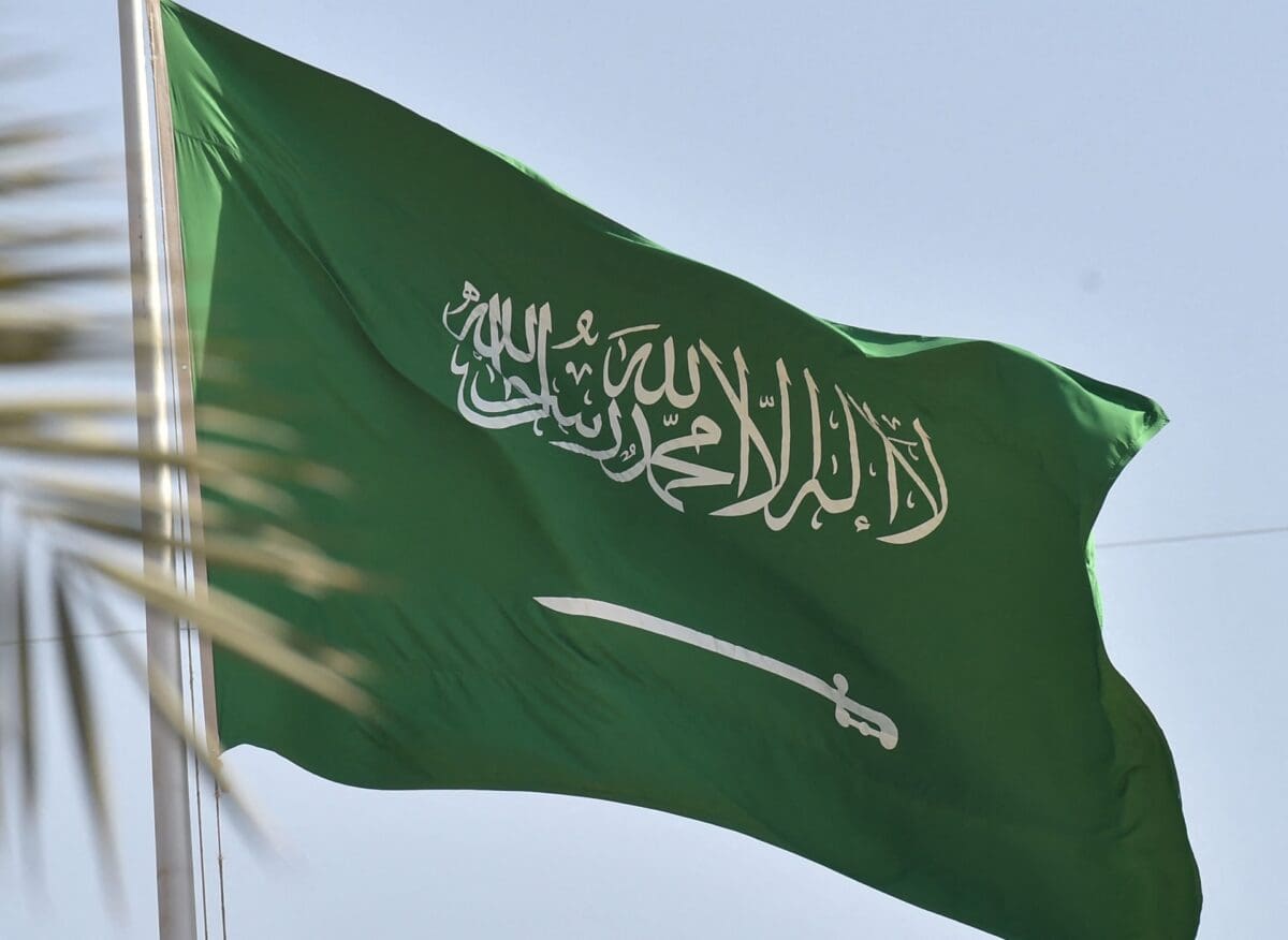 دخول السعوديين بدون تأشيرة لهذه الدول