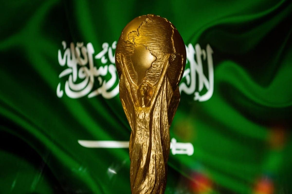 رسميًا.. السعودية تتقدم لتنظيم كأس العالم 2034