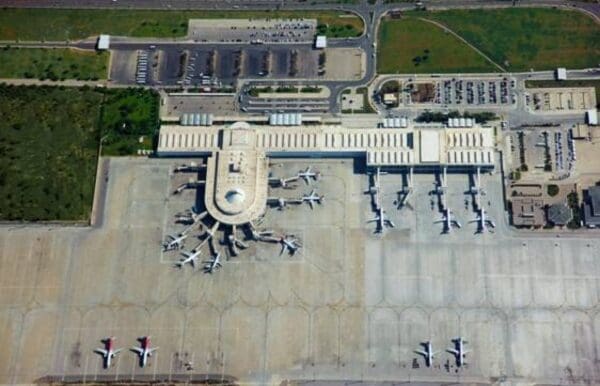 مطار أنطاليا (صورة من الموقع الرسمي للمطار)