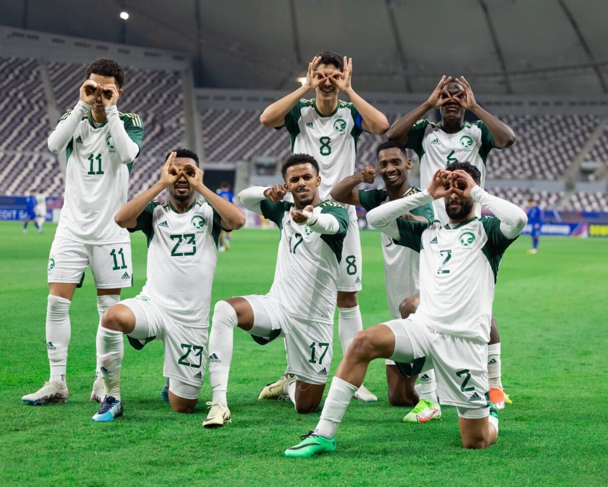 المنتخب السعودي يواصل استعداداته لمواجهة اليابان ونفاذ التذاكر الموحدة للمباراة